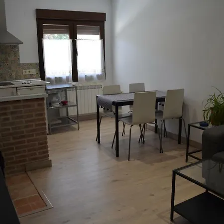 Apartment Almanzor Hoyos del Espino