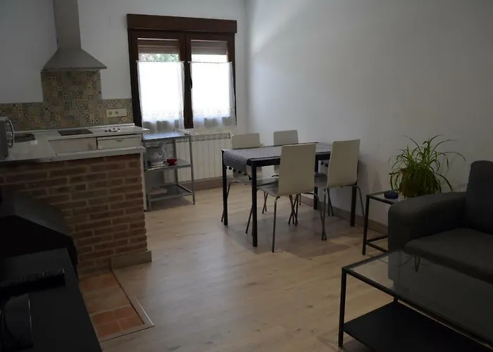 Apartment Almanzor Hoyos del Espino